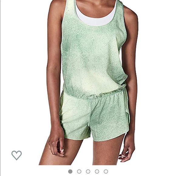 ✨NWOT Lululemon Chase Me Onesie✨ - Picture 1 of 6